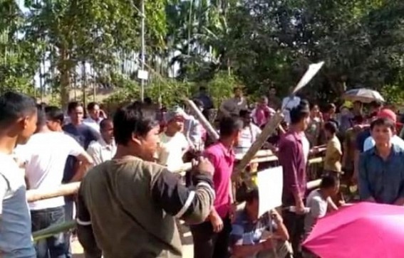 Ambasa: Villagers of Paschimdanali Rima and Kahim Rima Village blocked roads over pathetic road condition Ambasa: Villagers of Paschimdanali Rima and Kahim Rima Village blocked roads over pathetic road condition